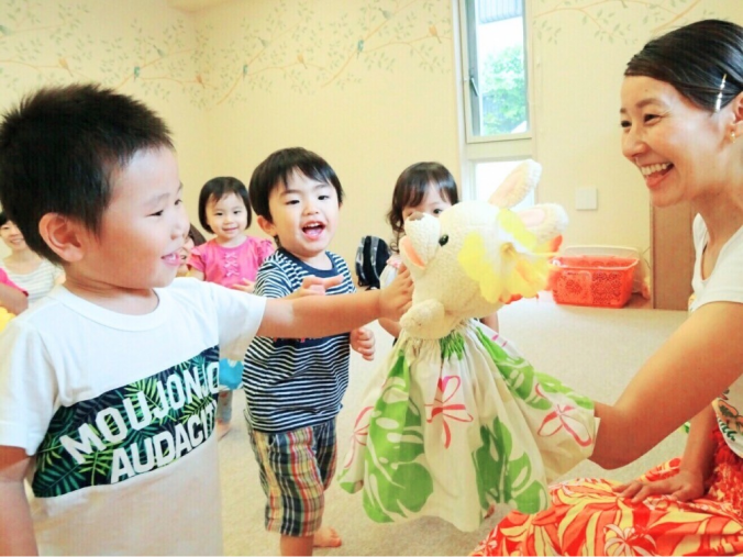 【HP制作】ハワイアンリトミック pona ALOHA